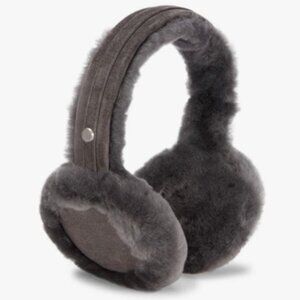 Brand New in Box UGG Women's shearling Earmuffs in Charcoal